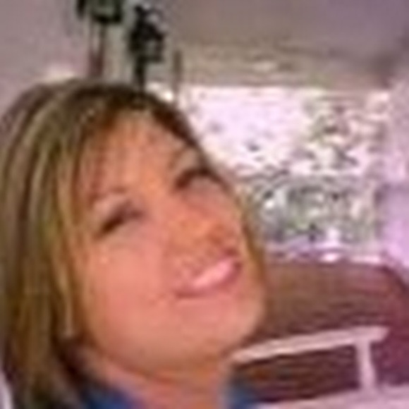 Meet your Posher, Kelly - Picture 1 of 1